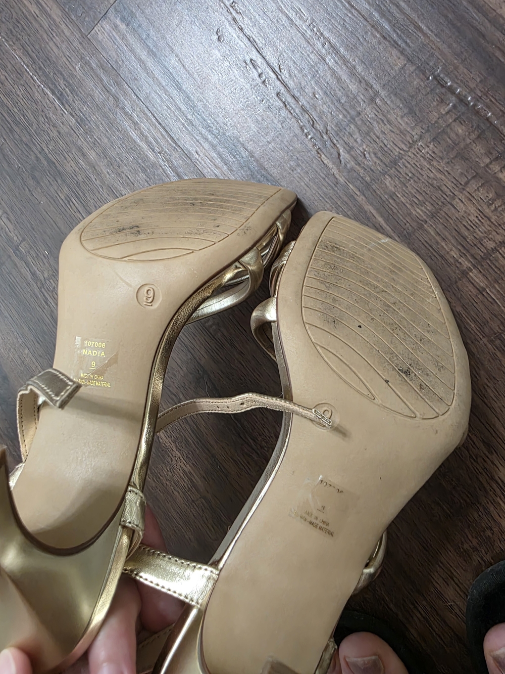 Maripe Nadia Gold Metallic Strappy Sandals Size 9 Square Toe Heels - Picture 3 of 6